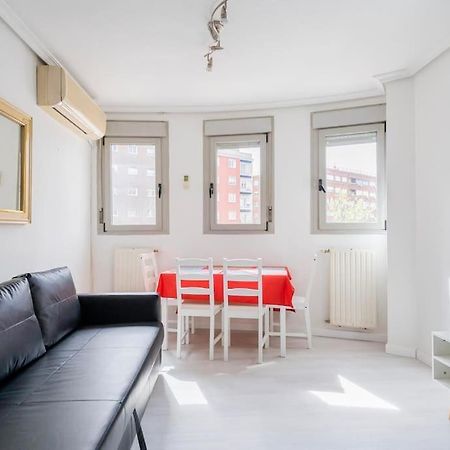 Cozy Family Apartment Tetuan/Estrecho B.M7 Madrid Exterior photo