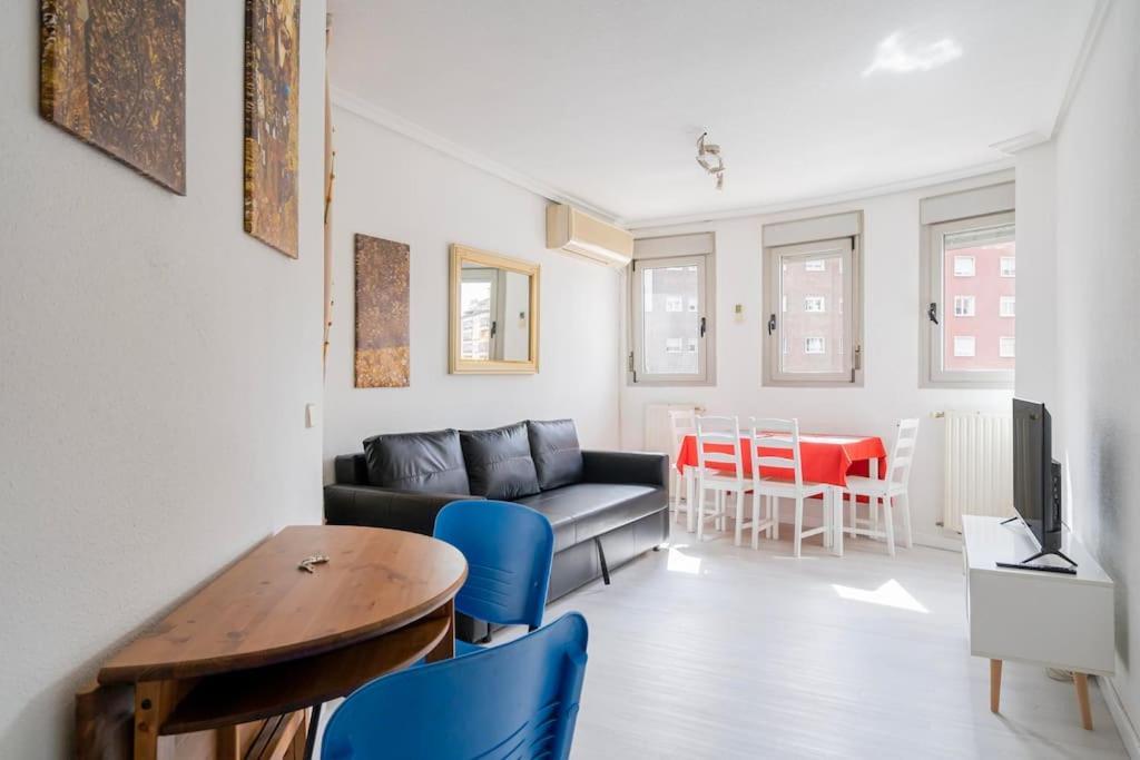 Cozy Family Apartment Tetuan/Estrecho B.M7 Madrid Exterior photo